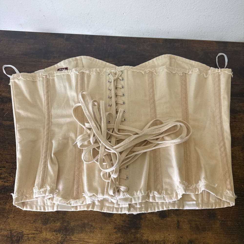 Hips And Curves Corset Natural Color Size 40 Heavy Duty 100% Cotton Vintage NEW!